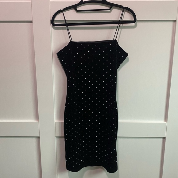 Black Velvet Dress - Picture 1 of 3